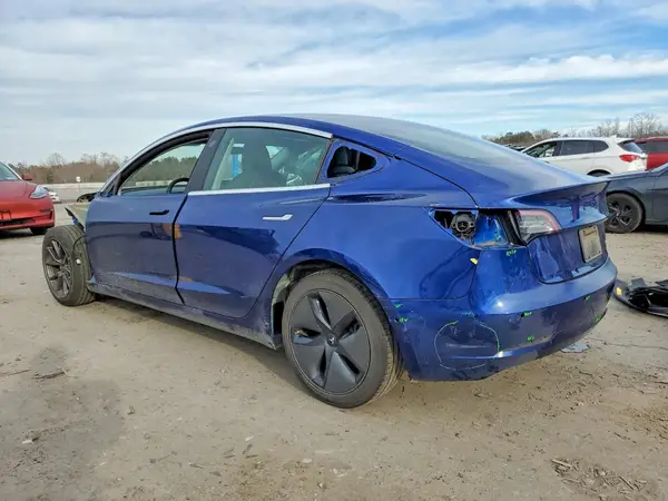 5YJ3E1EB6LF721766 2020 TESLA MODEL 3 - Image 2