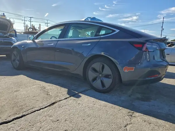 5YJ3E1EB6LF735778 2020 TESLA MODEL 3 - Image 2