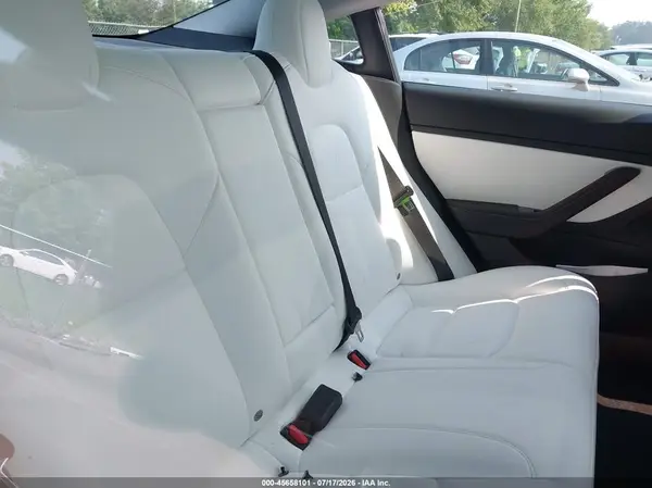 5YJ3E1EB6LF742102 2020 TESLA MODEL 3 - Image 8