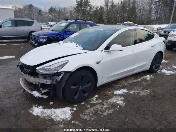 5YJ3E1EB6LF784169 2020 TESLA MODEL 3 - Image 2