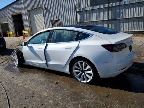 5YJ3E1EB6LF787640 2020 TESLA MODEL 3 - Image 2