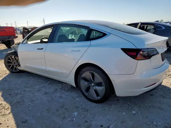 5YJ3E1EB6LF795933 2020 TESLA MODEL 3 - Image 2