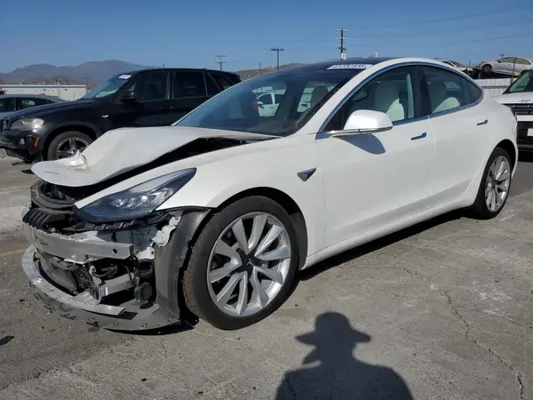 5YJ3E1EB6LF802010 2020 TESLA MODEL 3 - Image 1