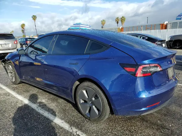 5YJ3E1EB6MF001093 2021 TESLA MODEL 3 - Image 2