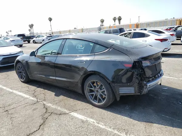 5YJ3E1EB6MF002955 2021 TESLA MODEL 3 - Image 2