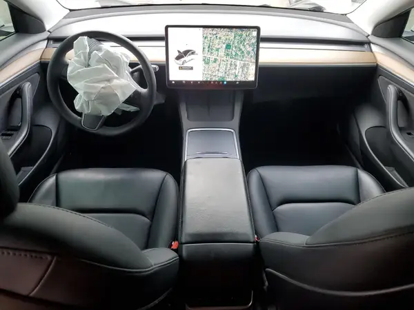 5YJ3E1EB6MF035437 2021 TESLA MODEL 3 - Image 8
