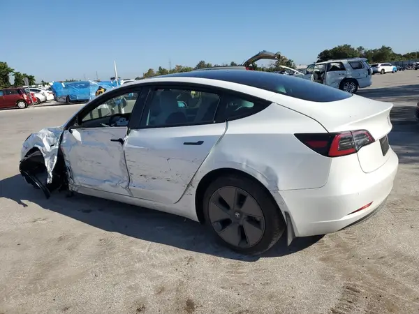 5YJ3E1EB6MF046342 2021 TESLA MODEL 3 - Image 2