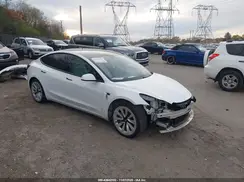 5YJ3E1EB6MF047457 2021 TESLA MODEL 3