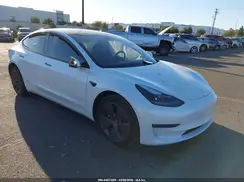 5YJ3E1EB6MF054540 2021 TESLA MODEL 3