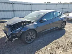 5YJ3E1EB6MF054912 2021 TESLA MODEL 3
