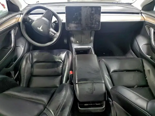 5YJ3E1EB6MF056109 2021 TESLA MODEL 3 - Image 8