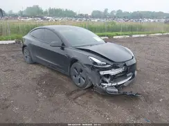 5YJ3E1EB6MF056210 2021 TESLA MODEL 3