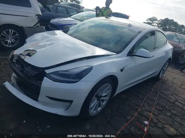 5YJ3E1EB6MF061231 2021 TESLA MODEL 3 - Image 2