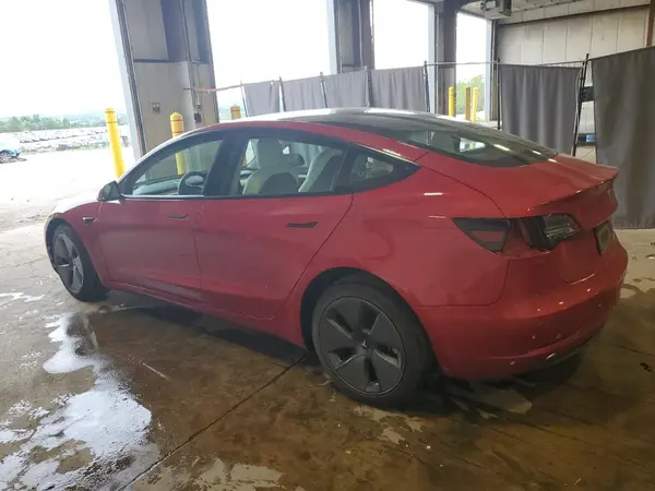 5YJ3E1EB6MF062699 2021 TESLA MODEL 3 - Image 2