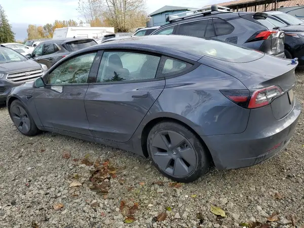 5YJ3E1EB6MF067935 2021 TESLA MODEL 3 - Image 2