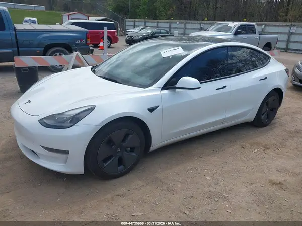 5YJ3E1EB6MF094889 2021 TESLA MODEL 3 - Image 2