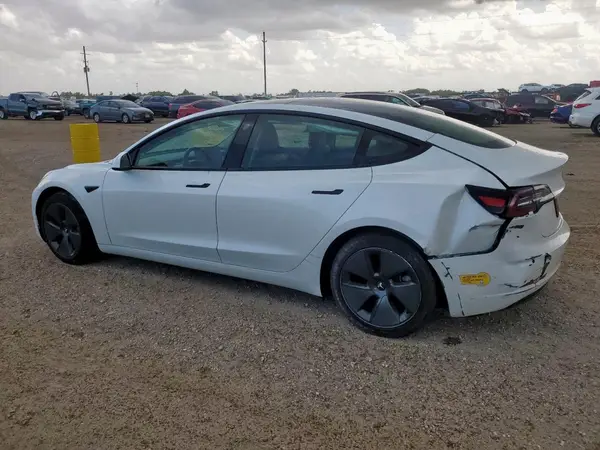 5YJ3E1EB6MF096478 2021 TESLA MODEL 3 - Image 2