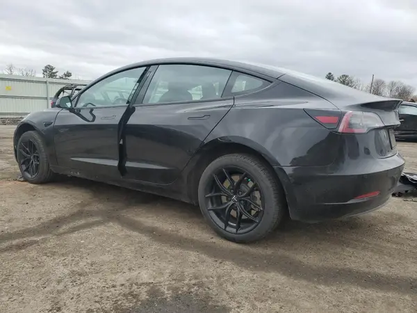 5YJ3E1EB6MF853086 2021 TESLA MODEL 3 - Image 2