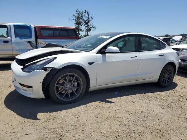 5YJ3E1EB6MF858594 2021 TESLA MODEL 3 - Image 1