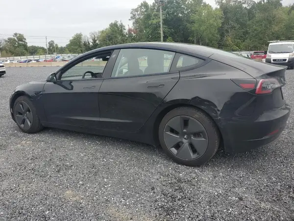 5YJ3E1EB6MF869479 2021 TESLA MODEL 3 - Image 2