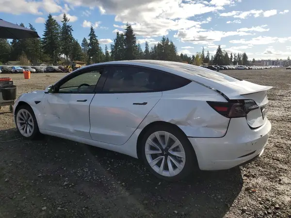 5YJ3E1EB6MF874259 2021 TESLA MODEL 3 - Image 2