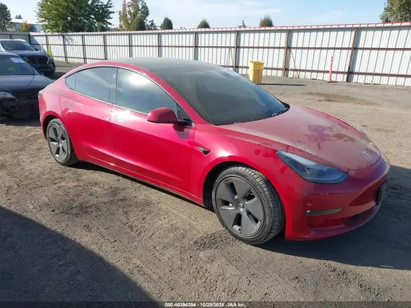 5YJ3E1EB6MF877114 2021 TESLA MODEL 3 - Image 1