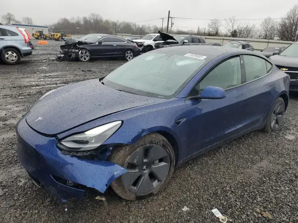 5YJ3E1EB6MF923931 2021 TESLA MODEL 3 - Image 1