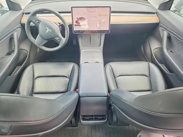 5YJ3E1EB6MF924433 2021 TESLA MODEL 3 - Image 8
