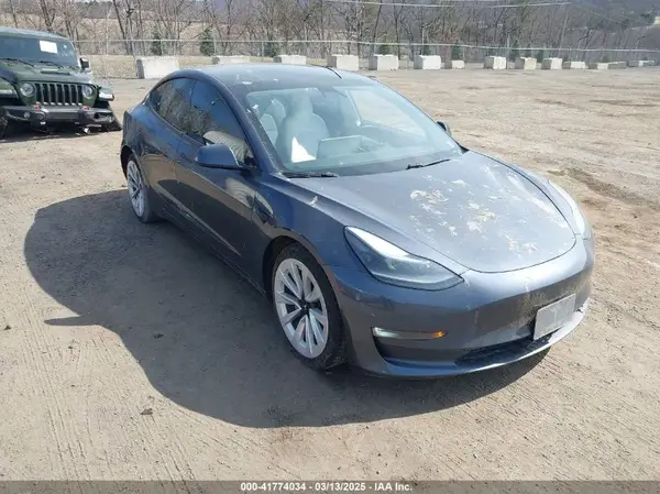 5YJ3E1EB6MF924903 2021 TESLA MODEL 3 - Image 1