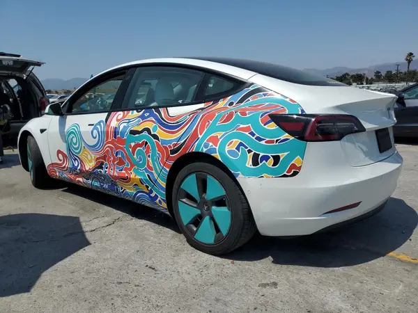 5YJ3E1EB6MF925095 2021 TESLA MODEL 3 - Image 2