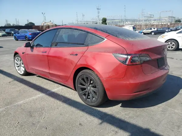 5YJ3E1EB6MF927395 2021 TESLA MODEL 3 - Image 2