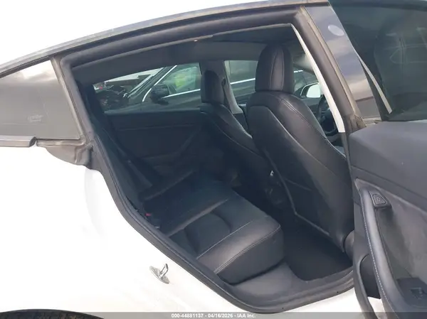 5YJ3E1EB6MF928224 2021 TESLA MODEL 3 - Image 8