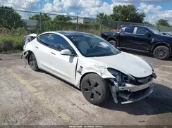 5YJ3E1EB6MF948070 2021 TESLA MODEL 3