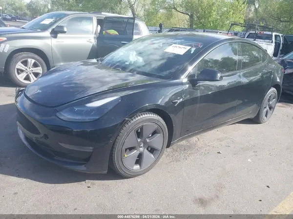 5YJ3E1EB6MF961112 2021 TESLA MODEL 3 - Image 2