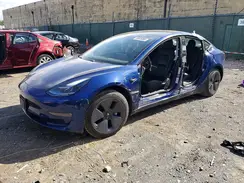 5YJ3E1EB6MF974152 2021 TESLA MODEL 3