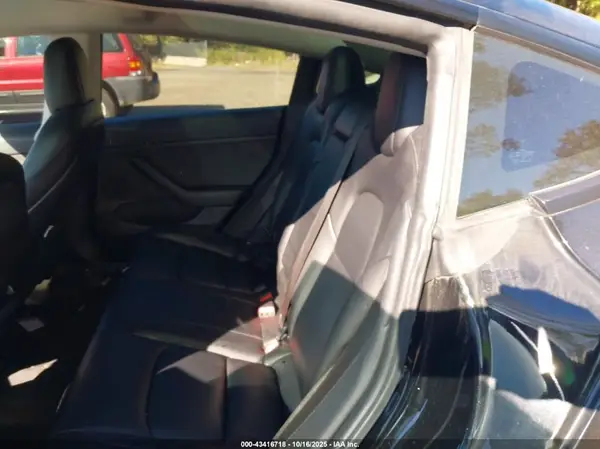 5YJ3E1EB6MF974958 2021 TESLA MODEL 3 - Image 8