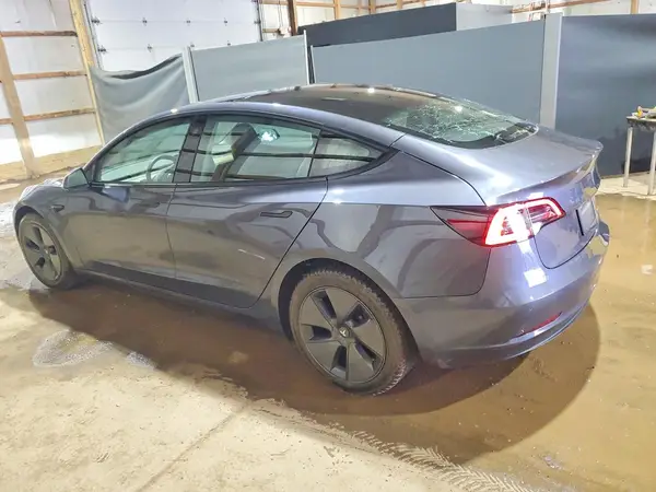 5YJ3E1EB6MF983241 2021 TESLA MODEL 3 - Image 2