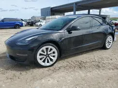 5YJ3E1EB6MF983708 2021 TESLA MODEL 3