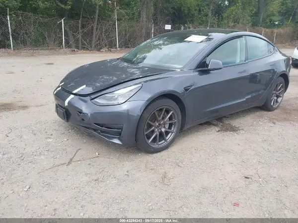 5YJ3E1EB6MF988097 2021 TESLA MODEL 3 - Image 2