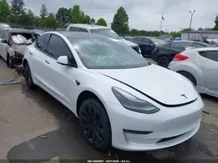 5YJ3E1EB6MF993011 2021 TESLA MODEL 3