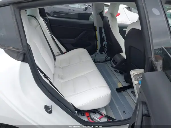 5YJ3E1EB6MF993011 2021 TESLA MODEL 3 - Image 8