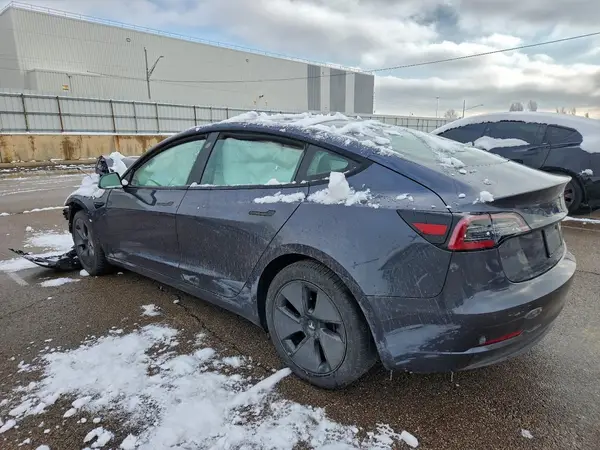 5YJ3E1EB6MF993106 2021 TESLA MODEL 3 - Image 2