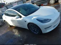 5YJ3E1EB6MF993199 2021 TESLA MODEL 3