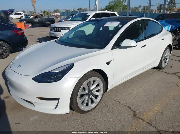 5YJ3E1EB6MF997379 2021 TESLA MODEL 3 - Image 2