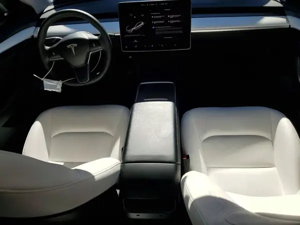 5YJ3E1EB6MF999522 2021 TESLA MODEL 3 - Image 8