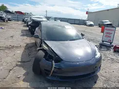 5YJ3E1EB6NF101373 2022 TESLA MODEL 3