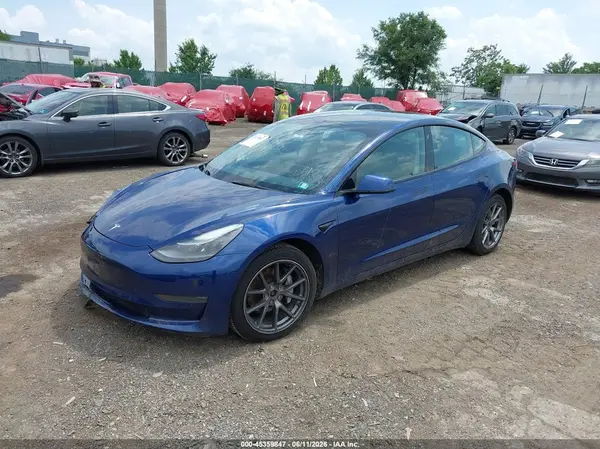 5YJ3E1EB6NF103432 2022 TESLA MODEL 3 - Image 2