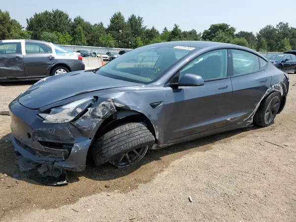 5YJ3E1EB6NF112745 2022 TESLA MODEL 3 - Image 1