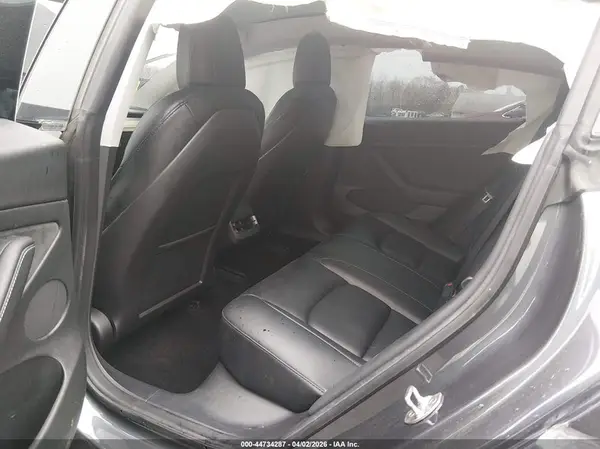5YJ3E1EB6NF113765 2022 TESLA MODEL 3 - Image 8