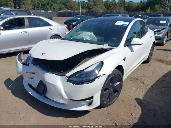 5YJ3E1EB6NF117458 2022 TESLA MODEL 3 - Image 2